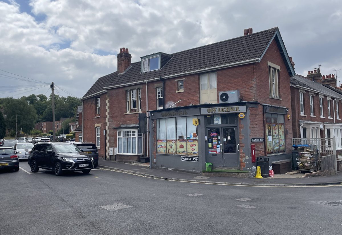 1 Harnham Road & 2/2a Ayleswade Road, Harnham, Salisbury, SP2 8JG