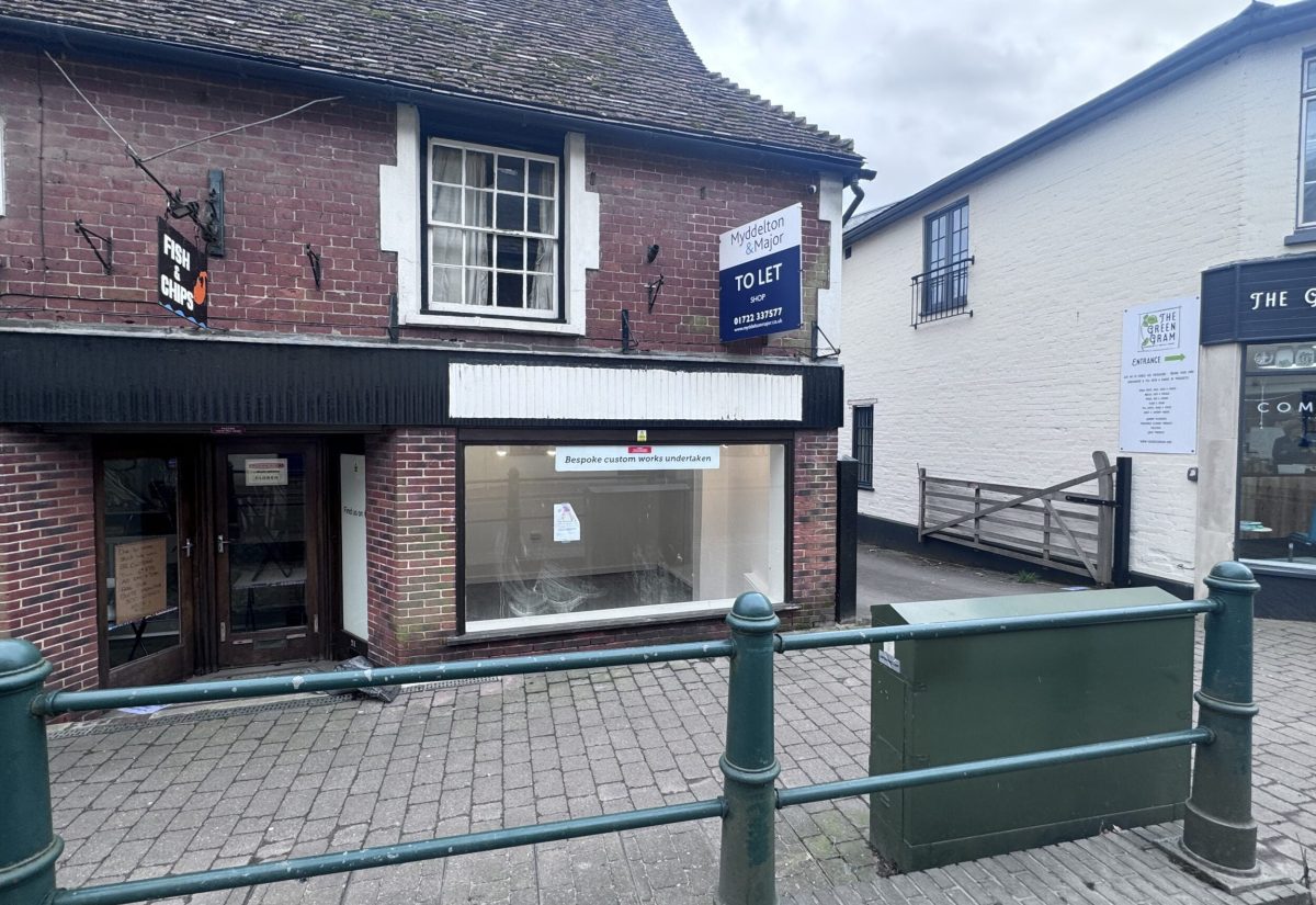 21 High Street, Fordingbridge, SP6 1AS