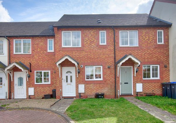 Christopher Close, Salisbury