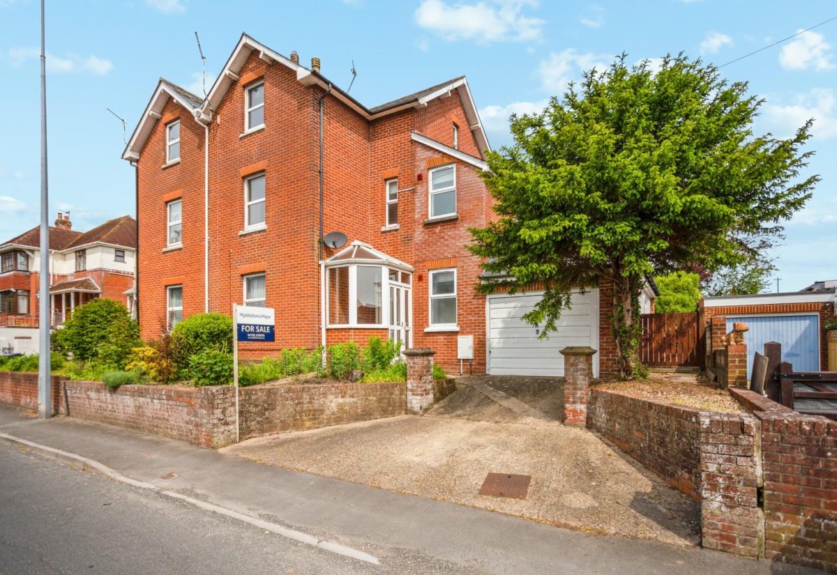 Shaftesbury Road, Wilton