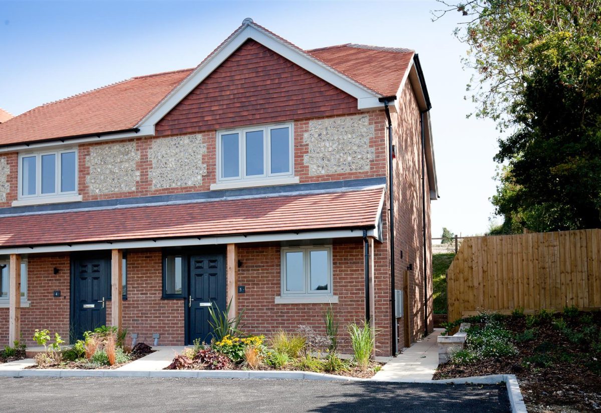 Idmiston Road, Porton