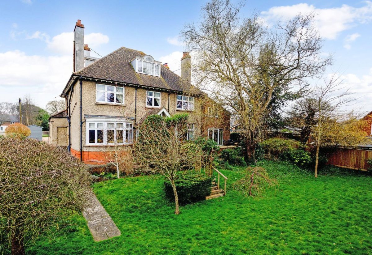 Bulford Road, Tidworth