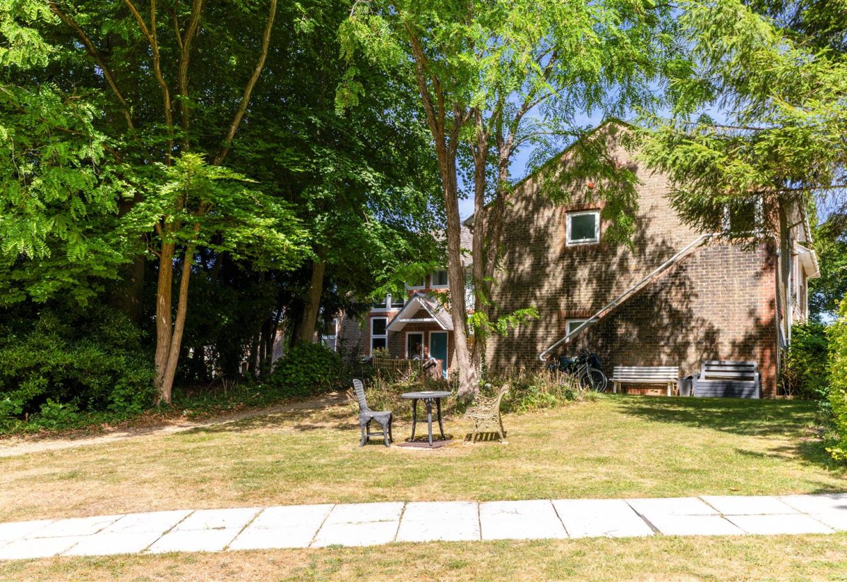 Winton Hill, Stockbridge