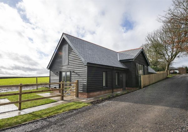 Back Drove, West Winterslow, Salisbury