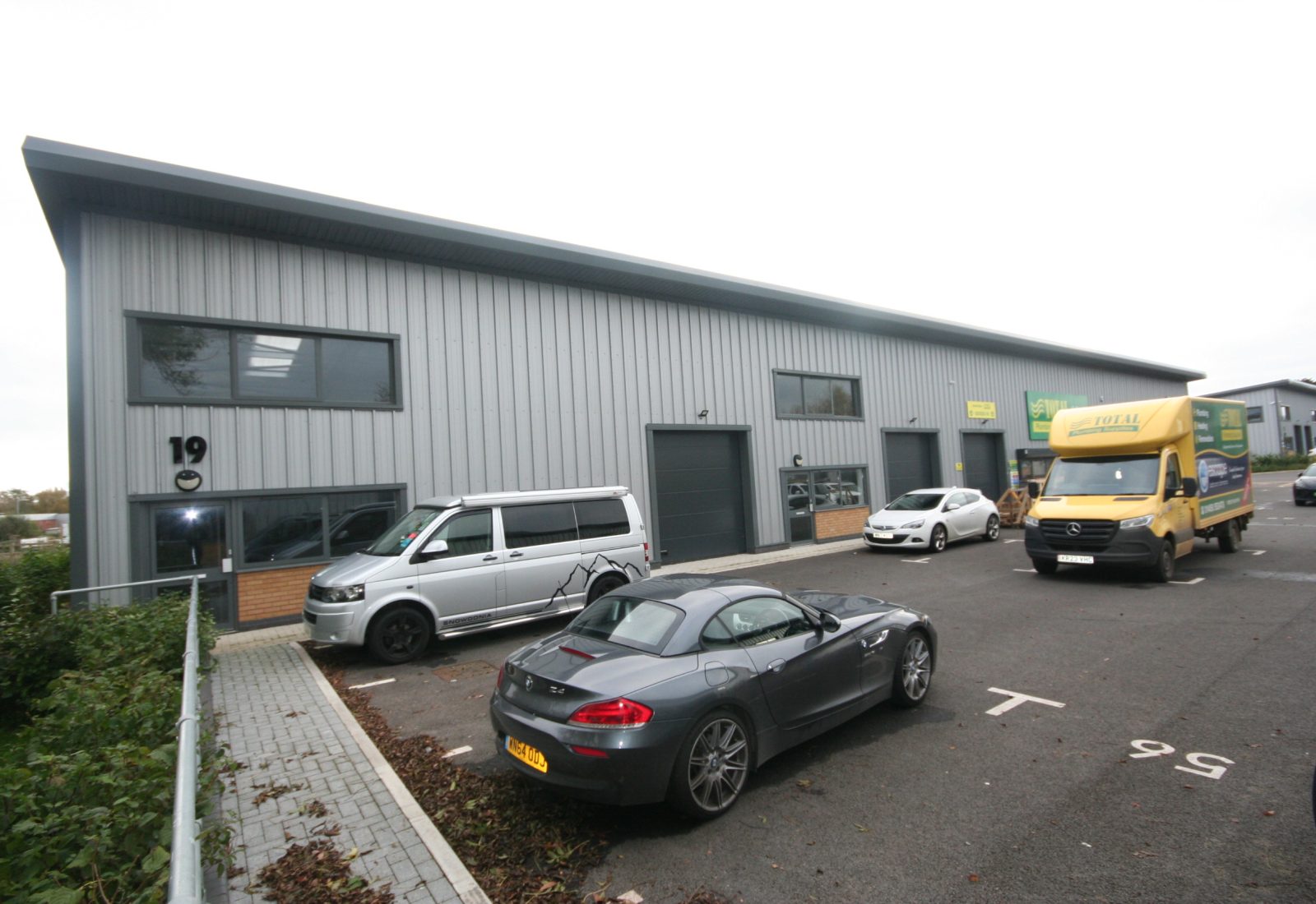 Unit 19, Rockhaven Business Centre, Gravenchon Way, Street Business Park, Street