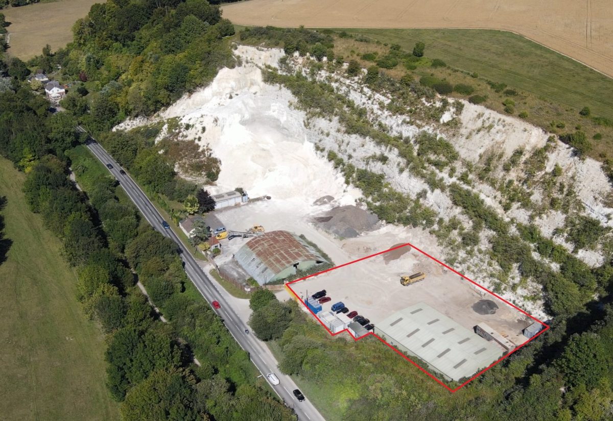 Somborne Chalk Quarry, Lower Brook, Kings Somborne, Stockbridge, Hampshire, SO20 6QR
