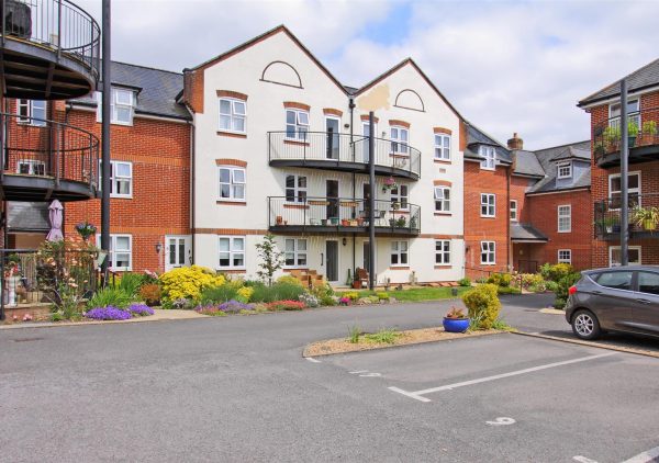 St Edmunds Church Street, Salisbury