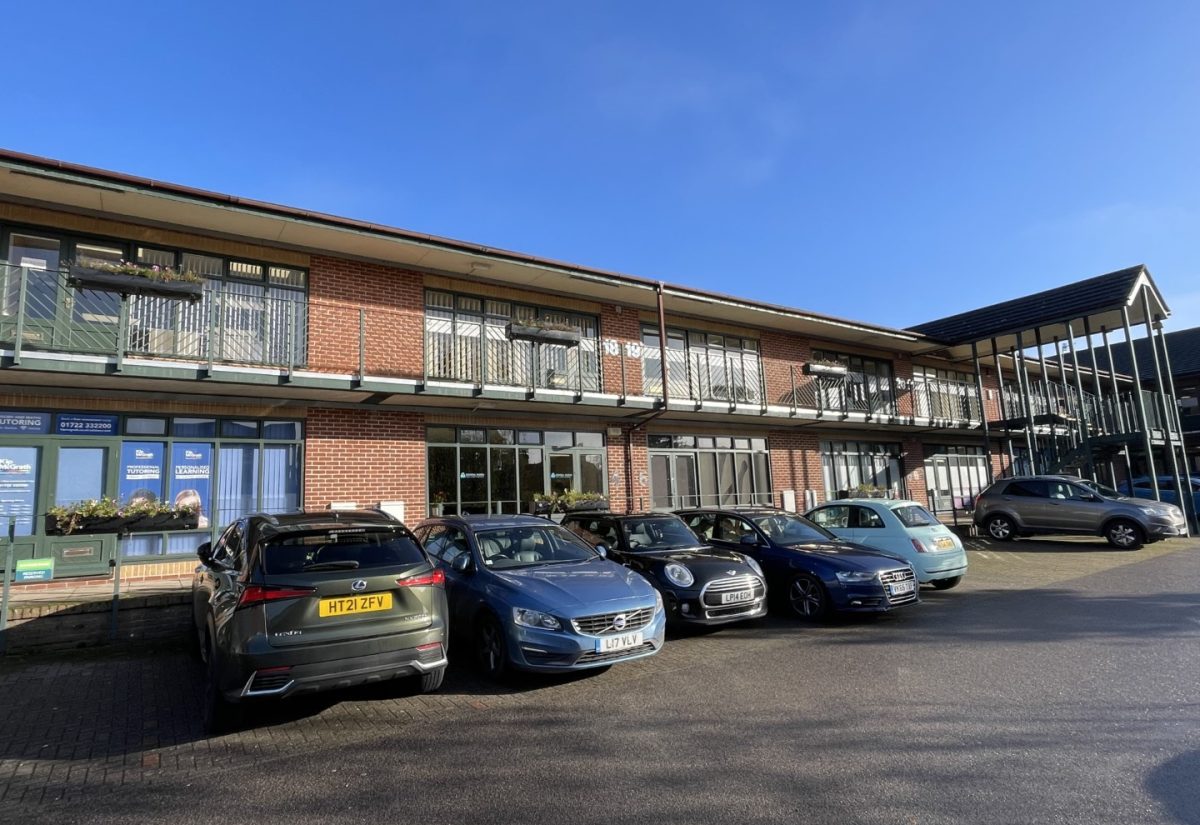 Unit 4, Barnack Business Park, Blakey Road, Salisbury, Wiltshire, SP1 2LP