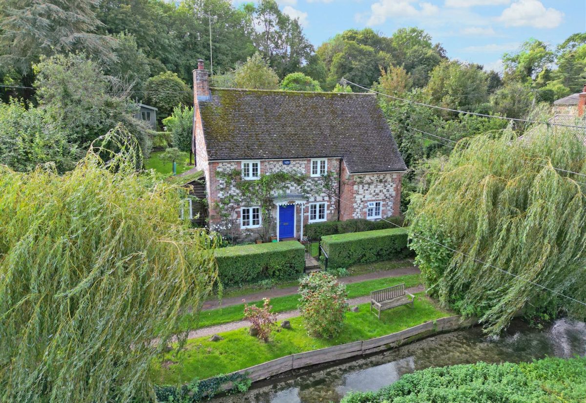 Stratford Tony, Salisbury