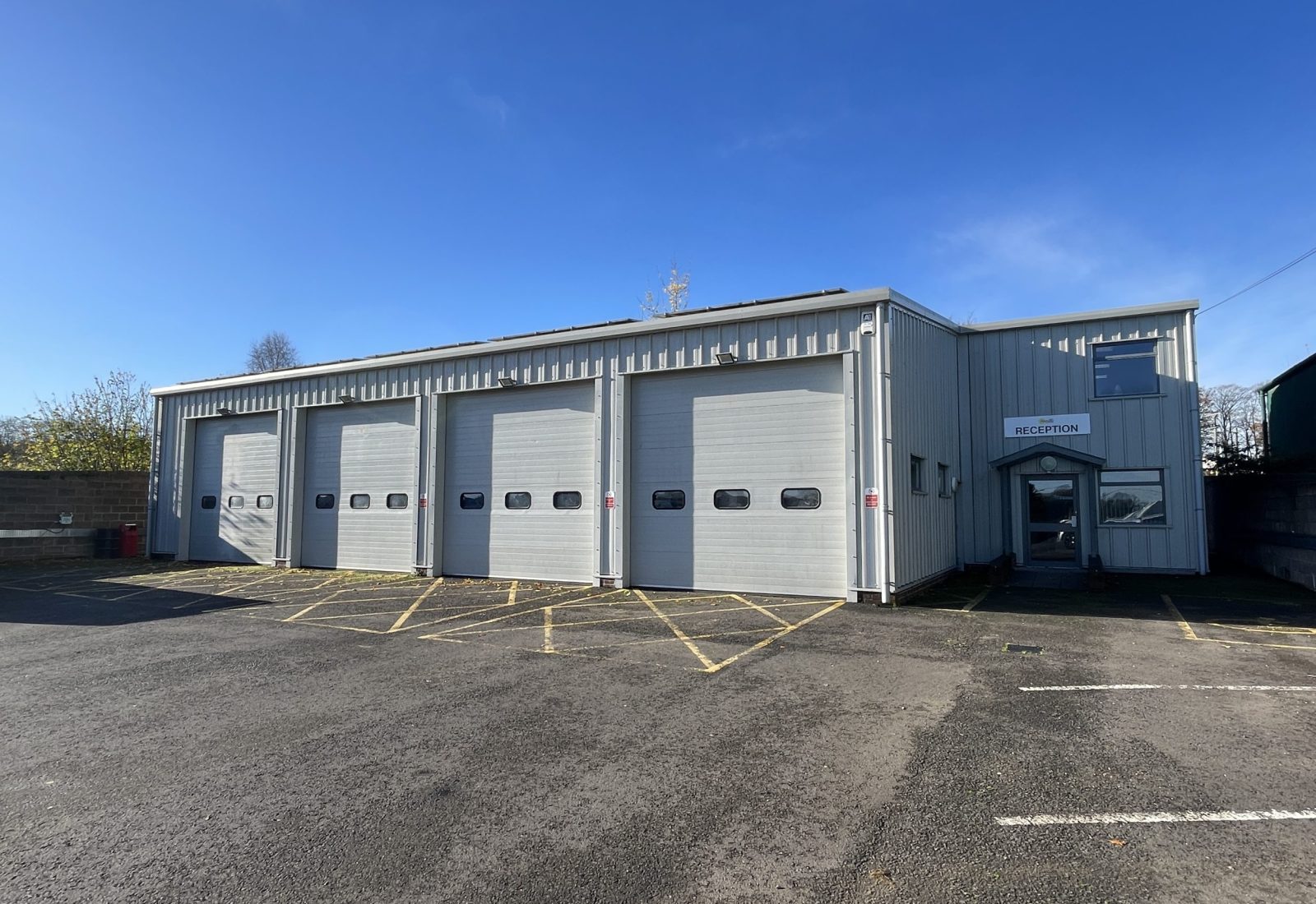 Workshop & Yard, Bunas Business Park, Lopcombe