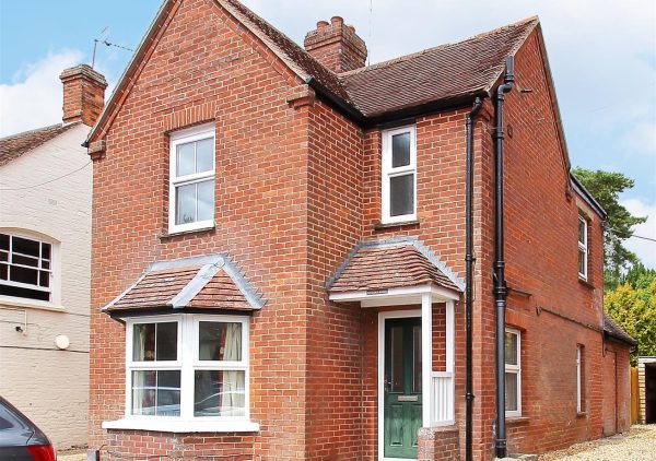 High Street, Stockbridge