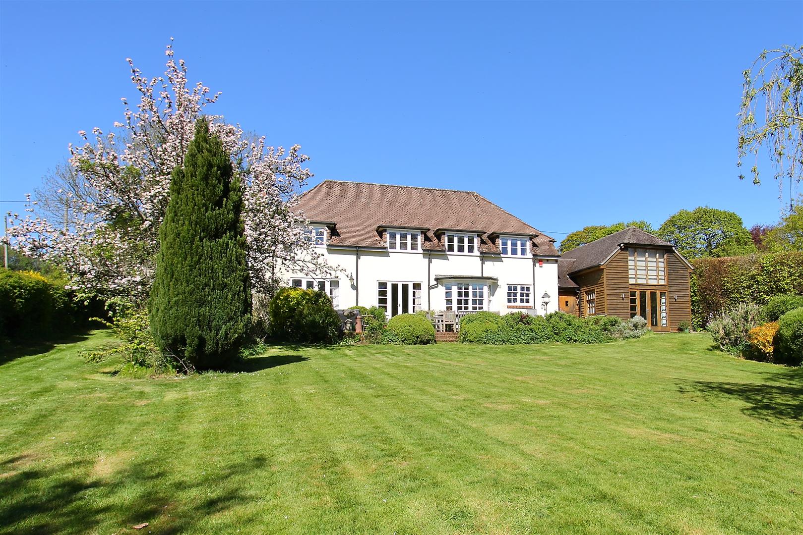 Longstock Road, Longstock, Stockbridge, SO20 - Myddelton & Major