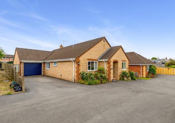 Gomeldon Road, Winterbourne Gunner, Salisbury