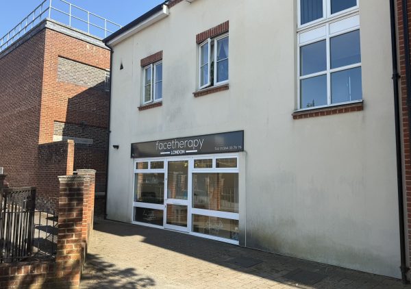 11 Waverley Buildings, Waterloo Court, Andover, Hampshire, SP10 1QJ